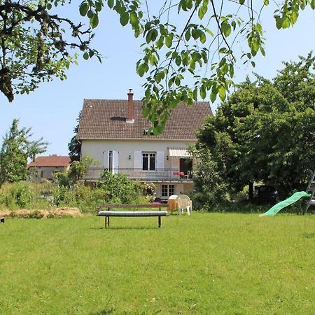 Bed and Breakfast Les Vieux Fourneaux Nantiat Exterior foto