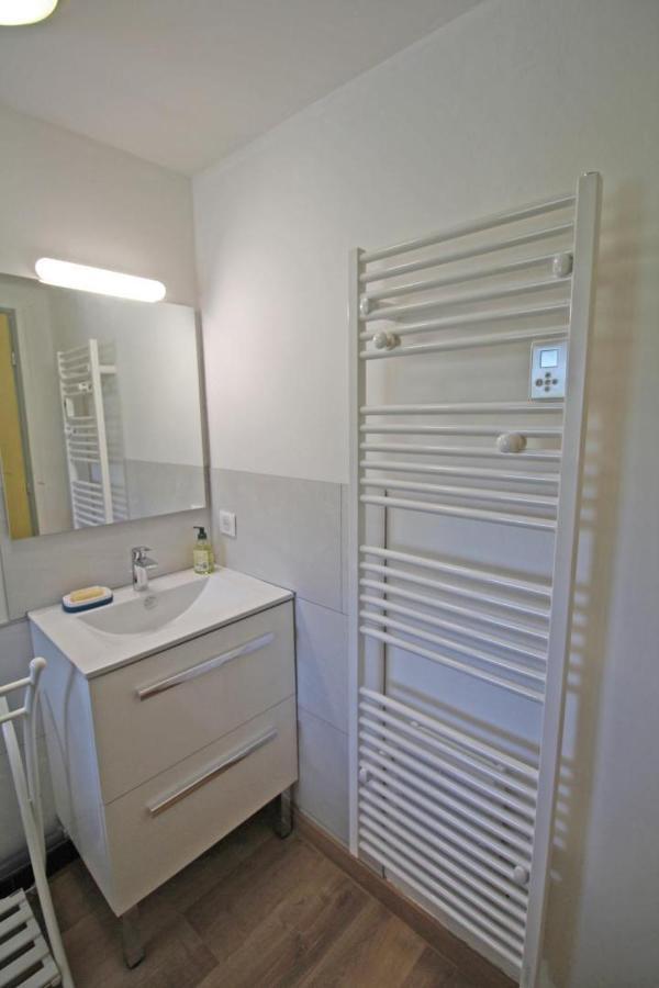 Bed and Breakfast Les Vieux Fourneaux Nantiat Exterior foto